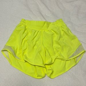 Lululemon neon yellow shorts sz 4